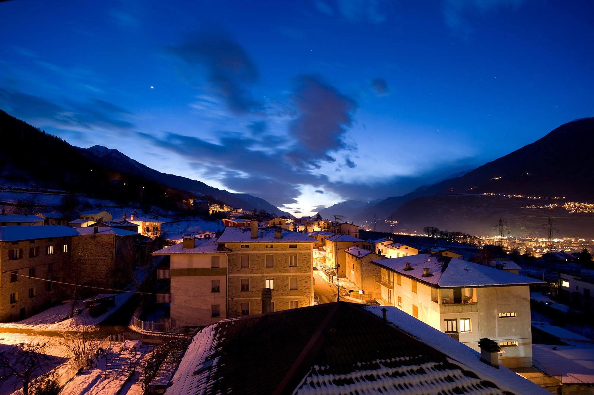 Hotel Campelli Sondrio Exteriör bild